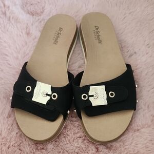 Dr. Scholl's Black and Tan Women's Sandals